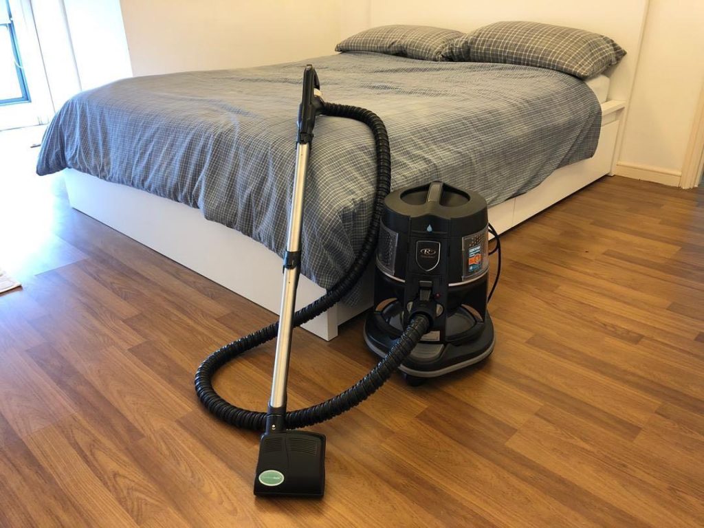 أفضل مكنسة شفط الماء من السيراميك الحل الأمثل لشفط الماء بكفاءة